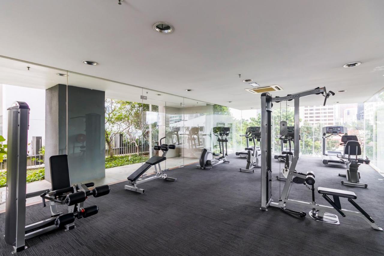 Pj8 Service Suites By Airhost Petaling Jaya Exteriör bild